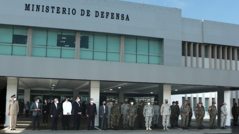 Helicóptero de la Fuerza Aérea sufre accidente en San Isidro durante entrenamiento