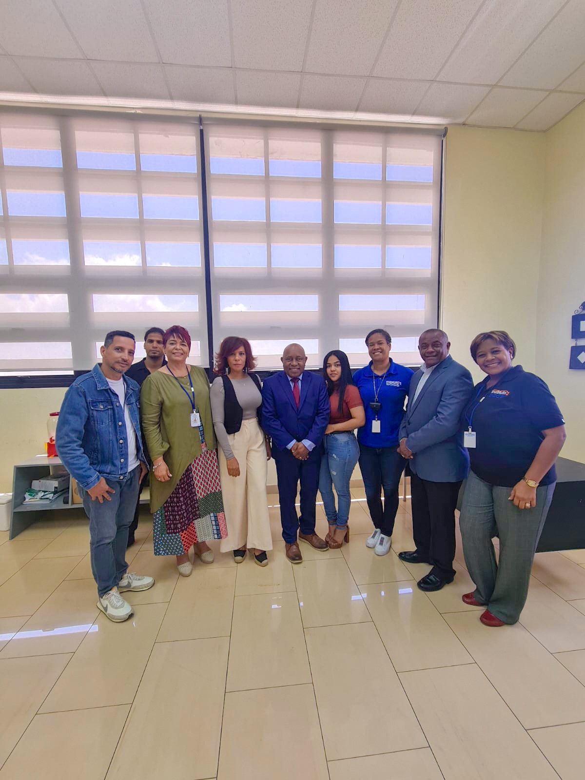 CRGTV realizan visita al Instituto de TV de RTVD.
