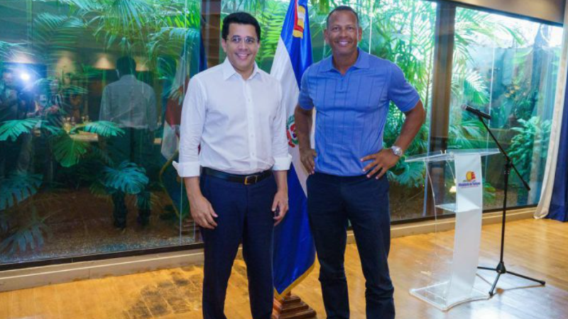 David Collado se muestra contento por recibir a Alex Rodríguez y su equipo