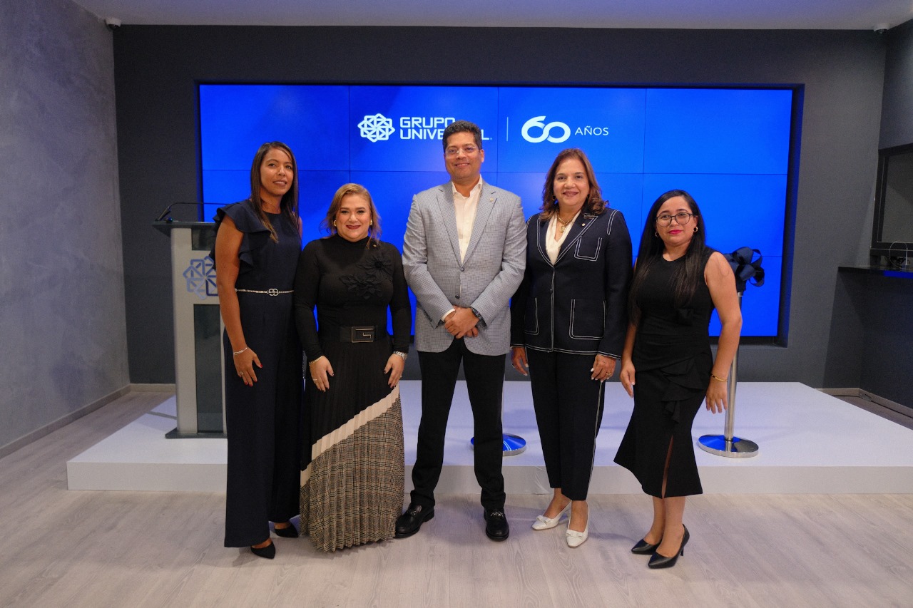 Grupo Universal renueva centro atención en la avenida Lope de Vega