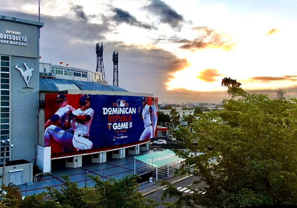 Si mejoran las condiciones de los estadios podrían traer más juegos MLB a RD afirma Rob Manfred