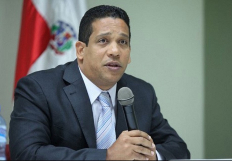 Carlos Pimentel renuncia de Alianzas Público Privadas