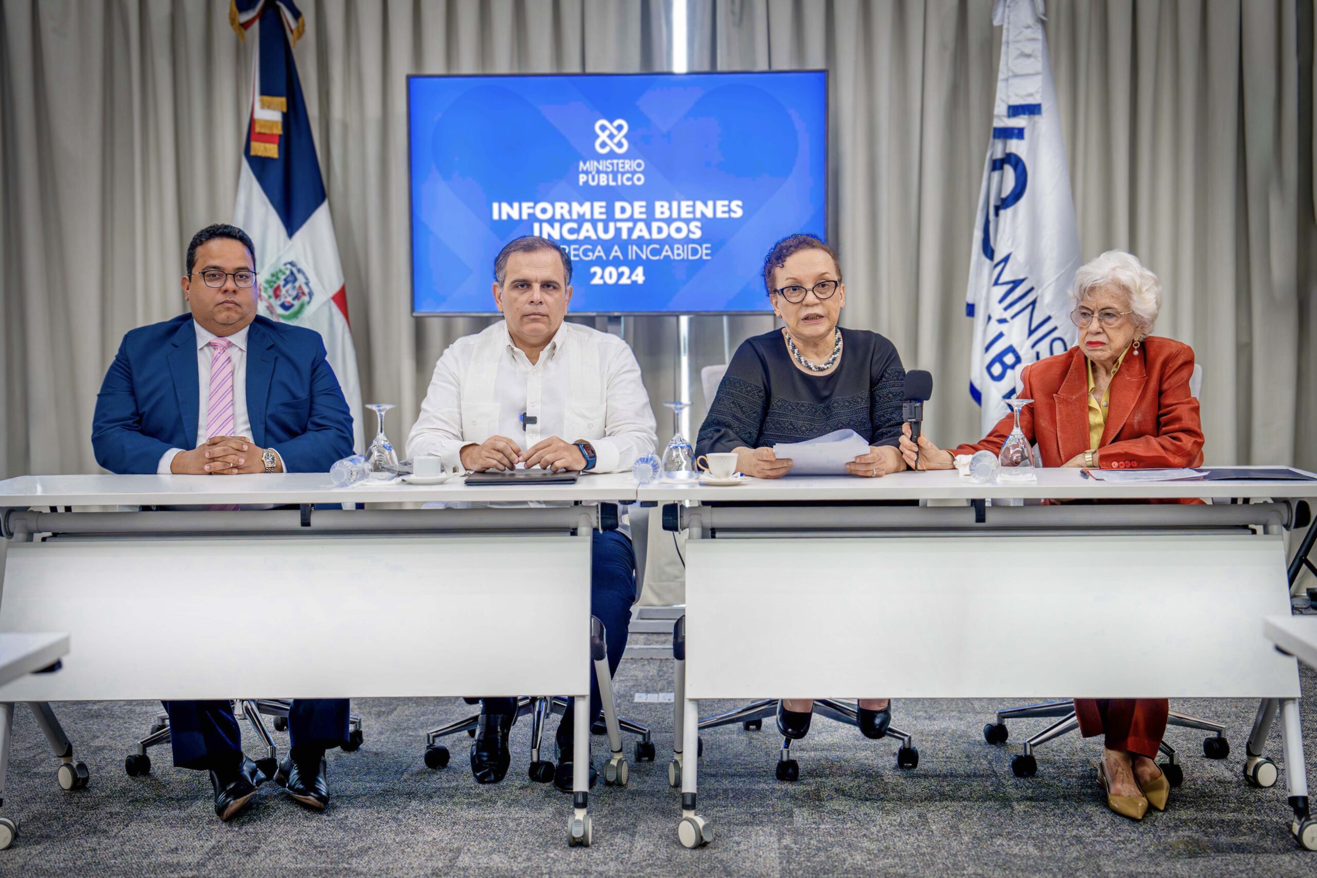 Ministerio Público decomisa más de 3,200 millones de pesos en casos de corrupción a favor del Estado