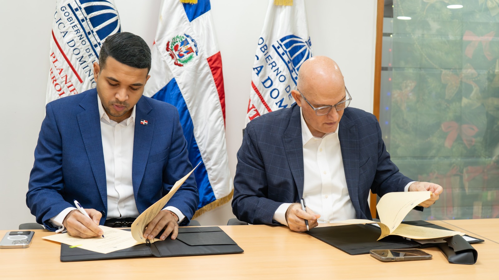 Ministerio de la Juventud y Ministerio de Economía, Planificación y Desarrollo firman convenio PRORURAL JOVEN para el desarrollo rural inclusivo en la República Dominicana