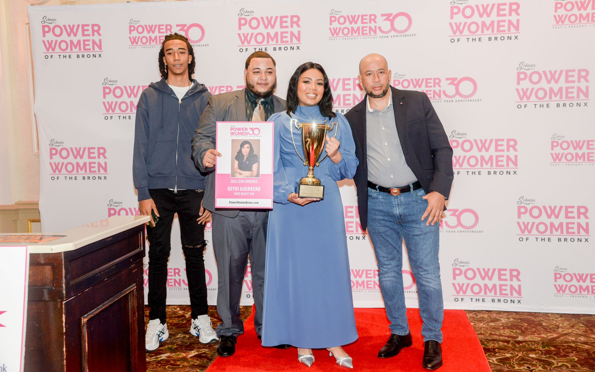 Geydi Guerrero Recibe por segunda Ocasión el Premio Power Women of The Bronx