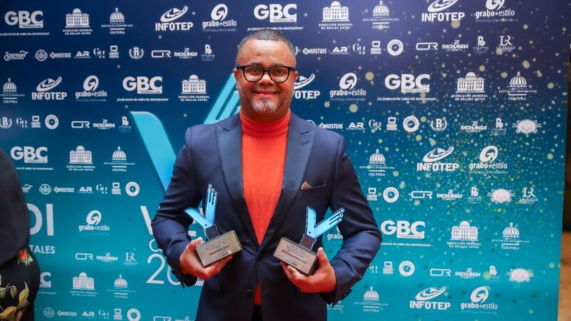 Bonches Latinos Media Group Triunfa en los Views Awards 2024