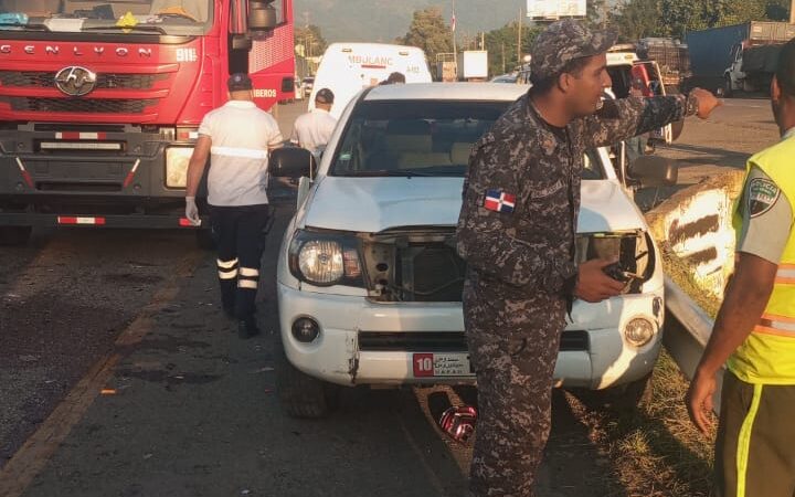 Sistema 911 coordina asistencia en accidente múltiple en Bonao