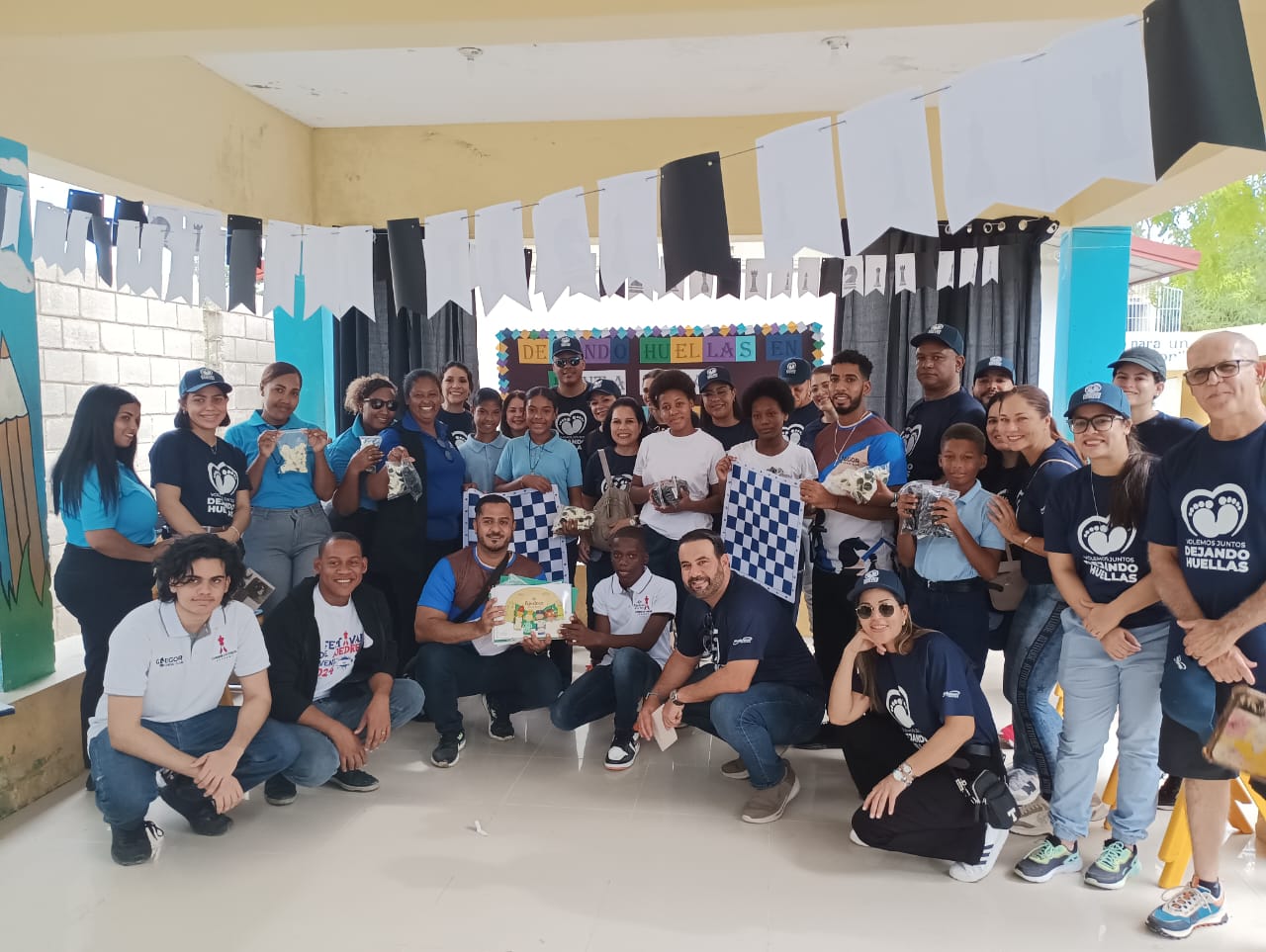 Mead Johnson Nutrition Dominicana, Rotary y Académias de Ajedrez unen fuerzas por la educación en Verón-Punta Cana