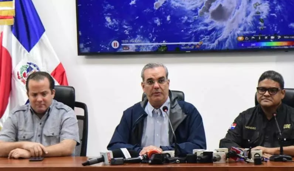 Presidente Abinader convoca reunión de organismos de emergencia en el COE