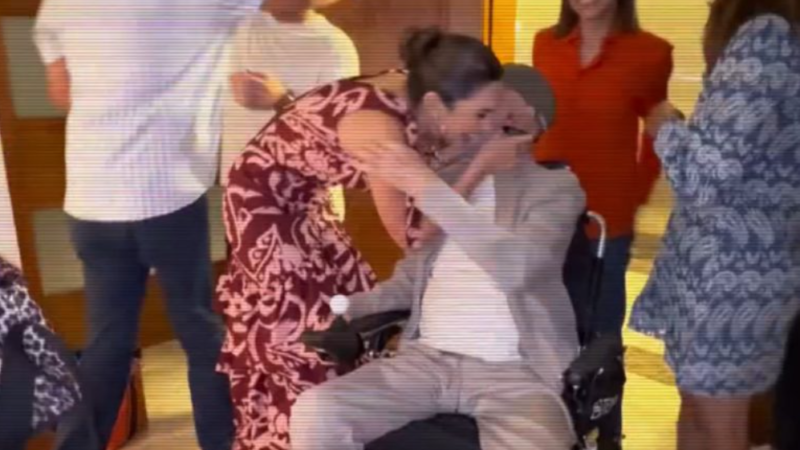 Pamela Sued celebra el regreso de su padre tras tratamiento en Barcelona