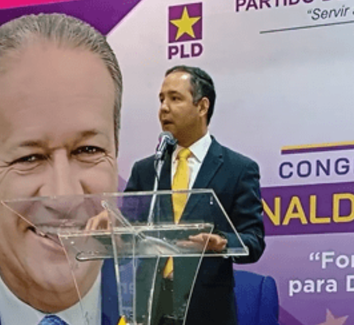 Johnny a personal de la Casa Nacional PLD: “¡Gracias por su trabajo, por servirle al partido!”