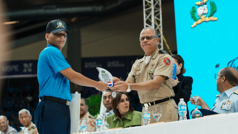 Servicio Militar Voluntario gradúa a 6,617 jóvenes en “Programa de Formación en Valores”