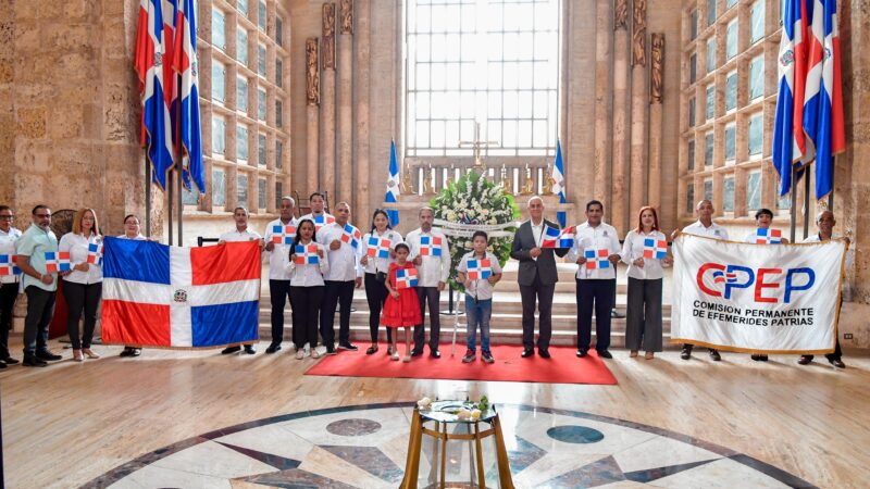 Efemérides Patrias celebra el 203 aniversario de la Independencia Efímera y resalta postura nacionalista del presidente Abinader