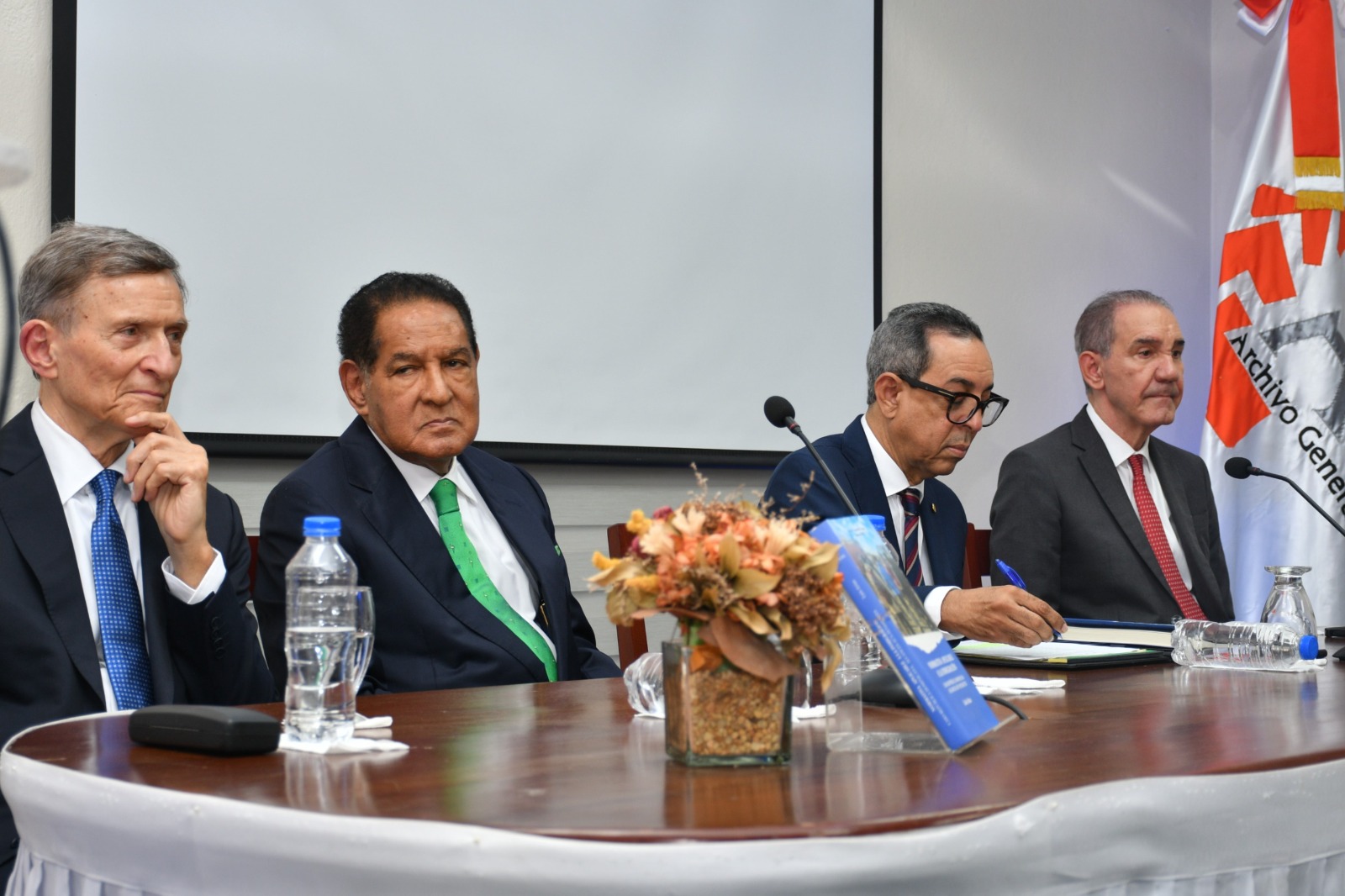 Ponen en circulación libro Normativa aplicable a la inmigración, Caso República Dominicana: Alcances aún pendientes