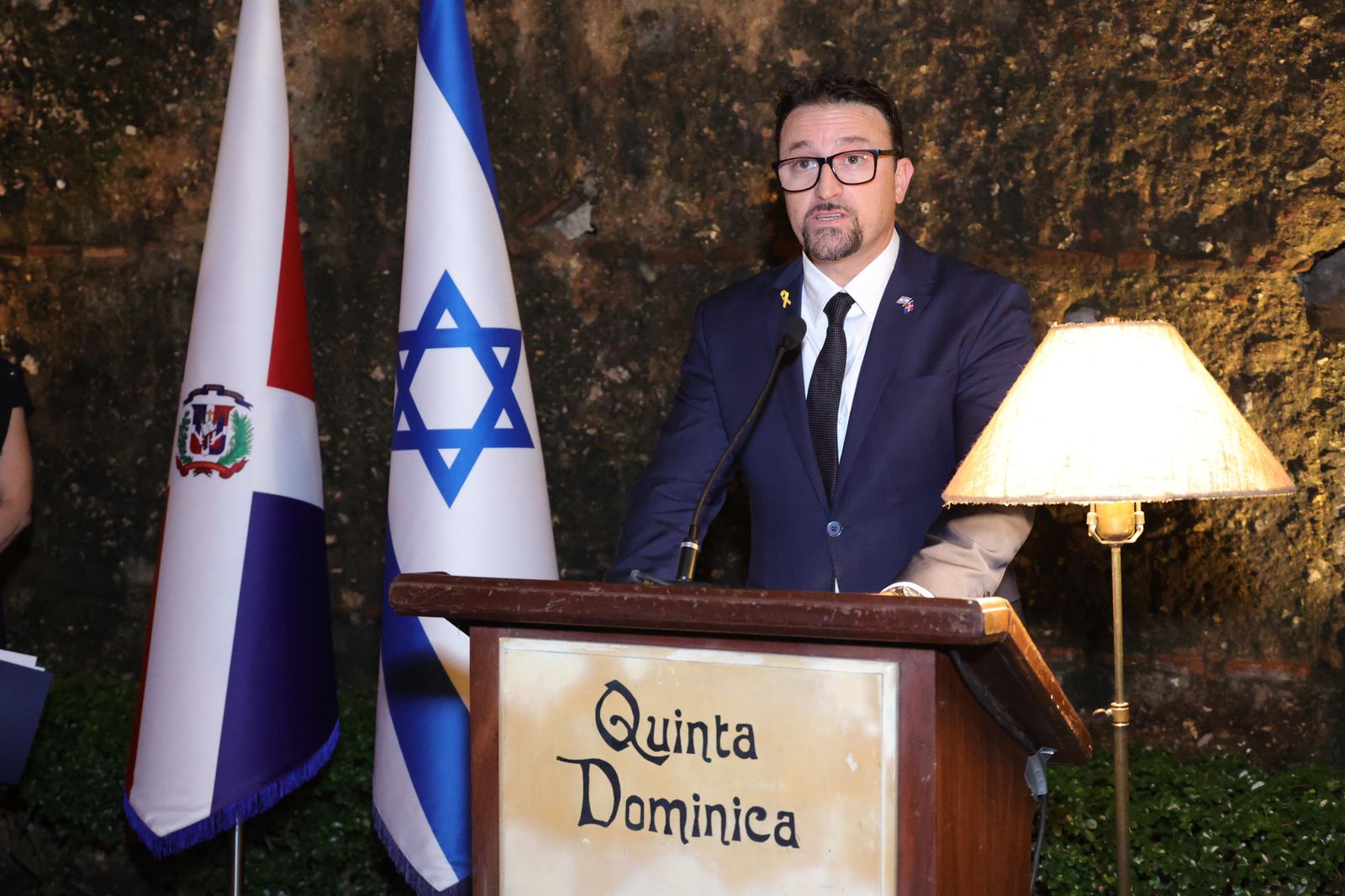 La Embajada de Israel en República Dominicana inaugura la exposición de arte Alas de Hierro