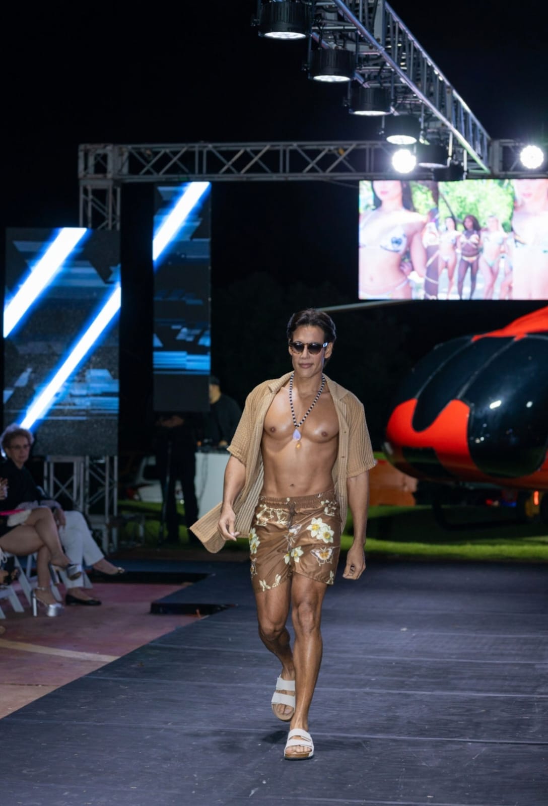 Maru Jordan Deslumbra con su Colección “Constelaciones”