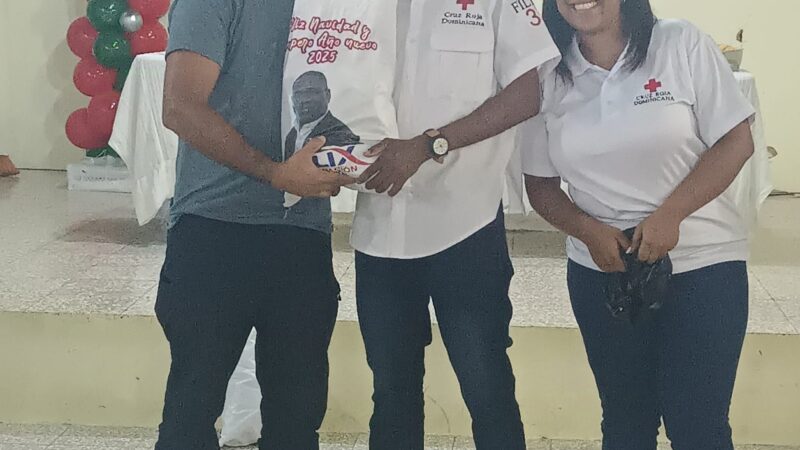 La Cruz Roja Santo Domingo Oeste celebra su tradicional Cena de Navidad