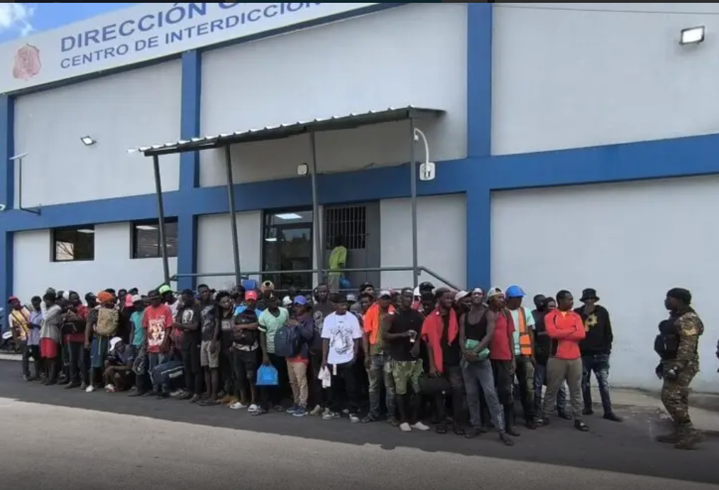 Migración repatria 1,438 indocumentados esta semana por la frontera de Dajabón
