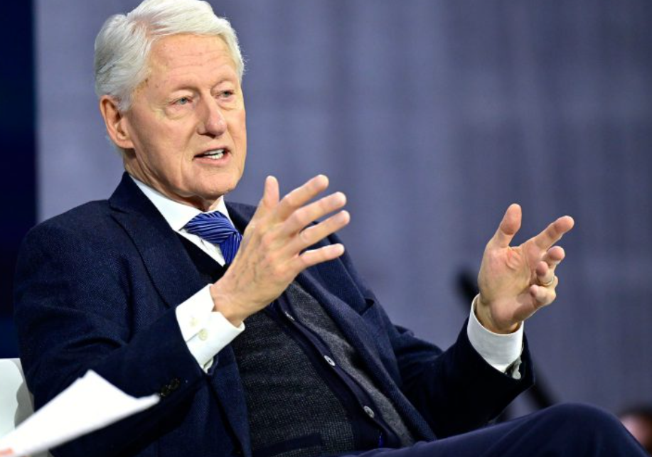 Expresidente de EEUU Bill Clinton es hospitalizado