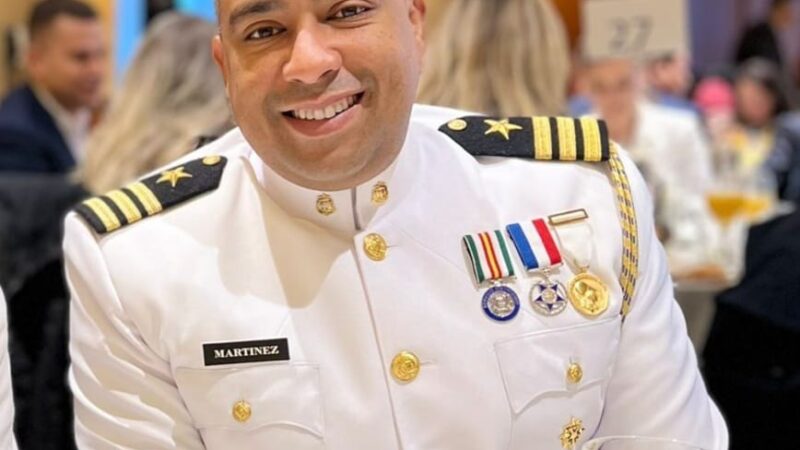 Felicitamos al Capitán de Fragata Cesar L. Martinez Fernández (DNCD)