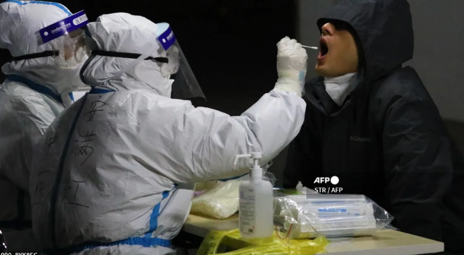 China declara estado de emergencia por epidemia de varios virus