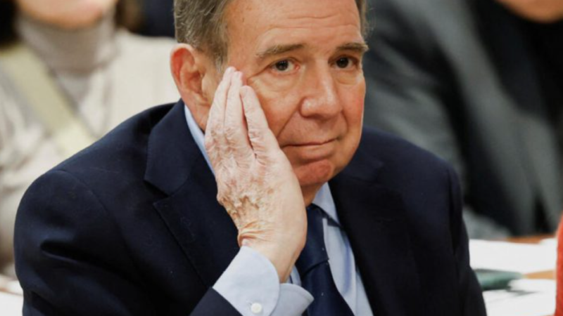 Edmundo González incluirá a RD en su gira continental