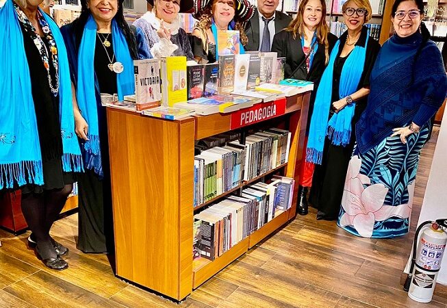 Mujeres de Roca y Tinta concluyen exitosamente gira internacional realizada en la República de Colombia.