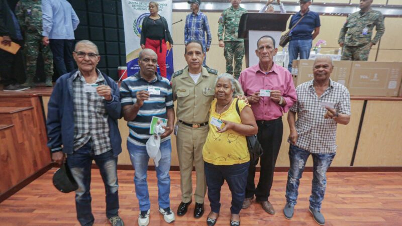 Junta de Retiro desarrolla operativo social y acción cívica en Dajabón