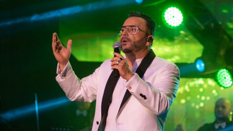 Joseph Fonseca celebró sus 25 años de carrera en el Teatro la Fiesta del Hotel Jaragua. 