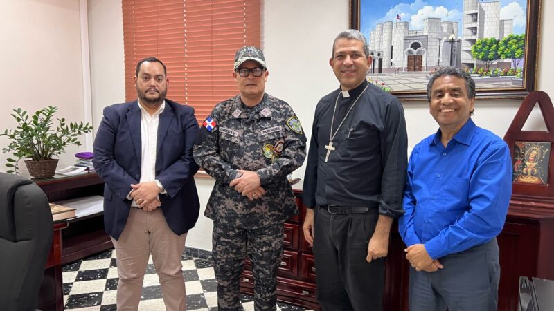 Coapolv , la Dirección Regional de la Policía Nacional y la Diócesis de La Vega realizan reunión de apoyo y compromiso con la seguridad ciudadana