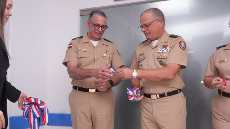 Inauguran área de gastroenterología y equipo de tomografía en Hospital Universitario Docente Central FF.AA.
