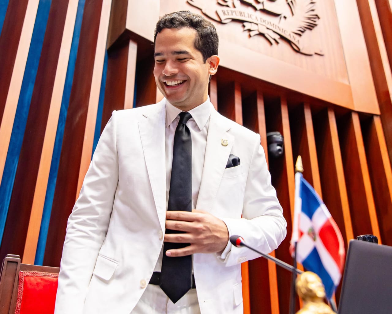 Omar Fernández es bien valorado por 75% de dominicanos, según Gallup