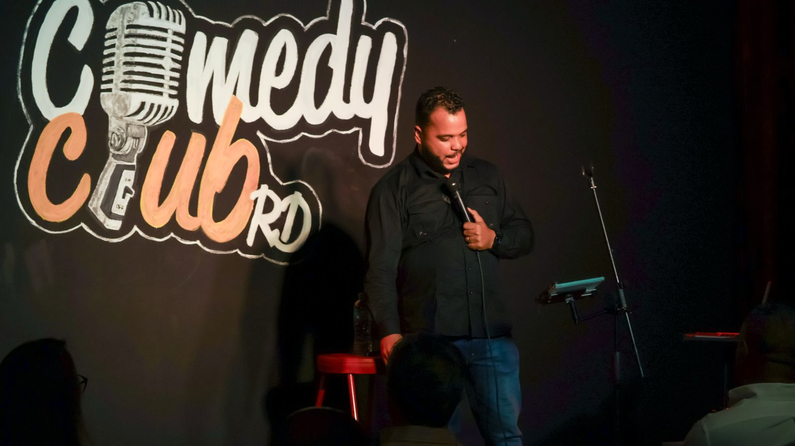 El pastor que hizo a la gente reír y llorar a la vez.