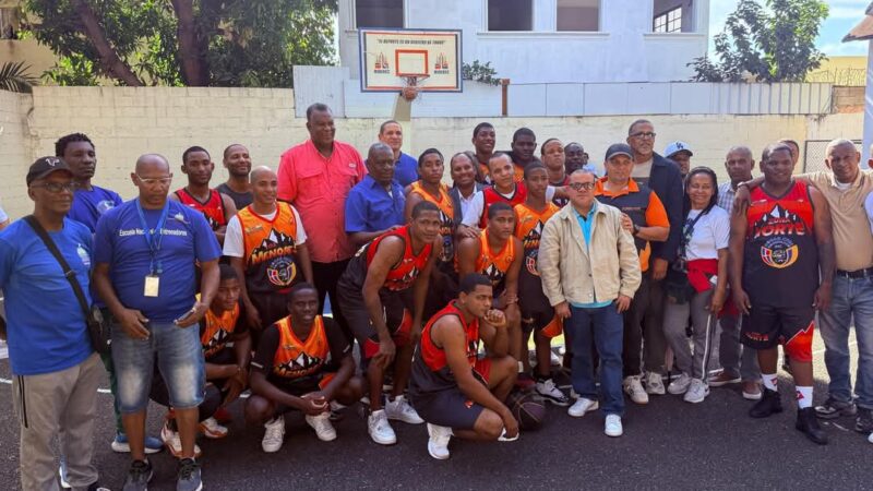 Hogar Crea Dominicano y el Ministerio de Deportes inician jornada deportiva. 