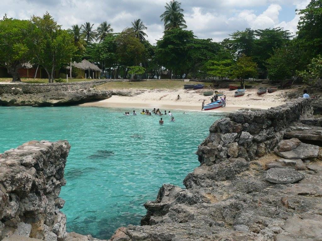 Parque Submarino de La Caleta: Un Paraíso Escondido en Boca Chica