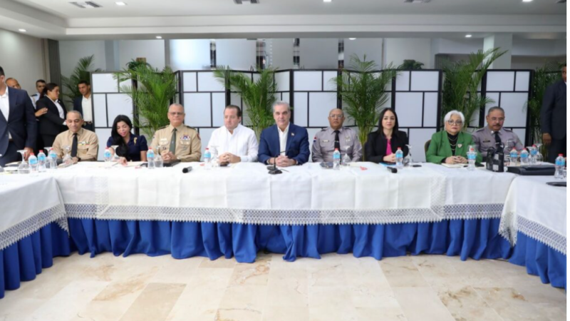 Presidente Abinader encabeza reunión de seguimiento al Plan de Seguridad Ciudadana