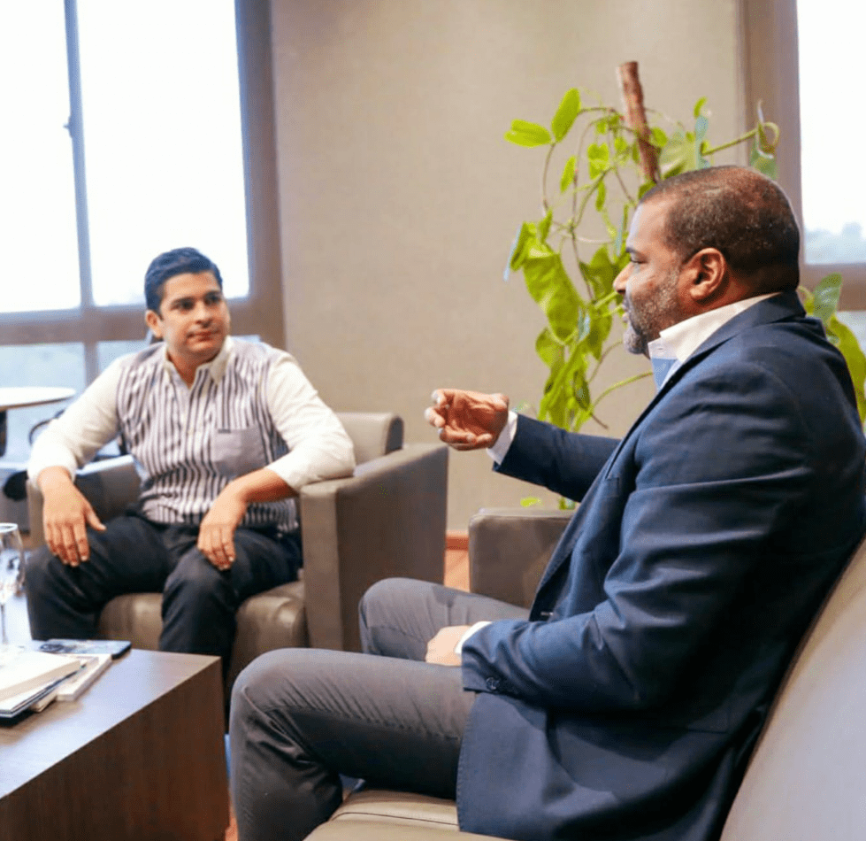 DGAPP y FITRAM exploran modelos APP para transporte RD