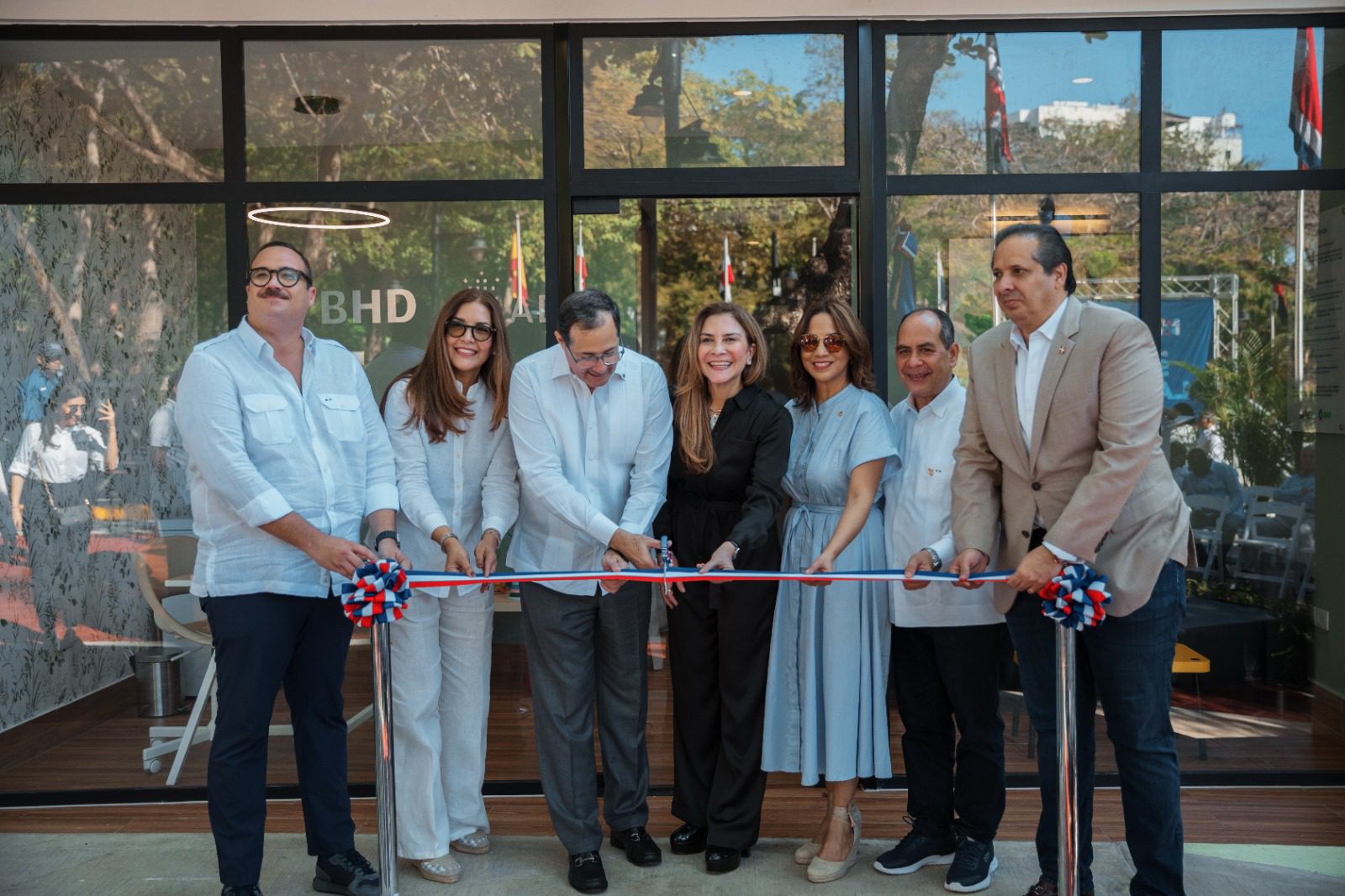 Alcaldía del DN y el Banco BHD inauguran sala de lactancia en el parque Iberoamérica