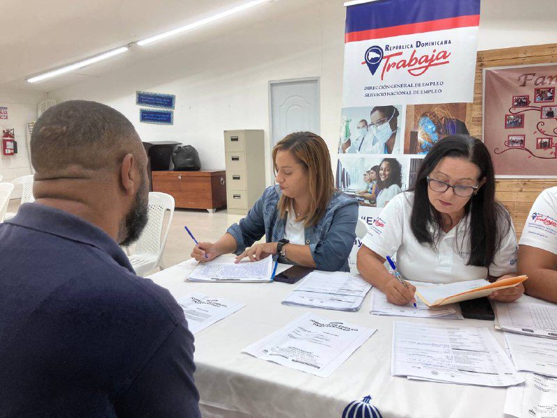 Ministerio de Trabajo y Por Talento invitan a feria de empleos en Santiago para personas con discapacidad