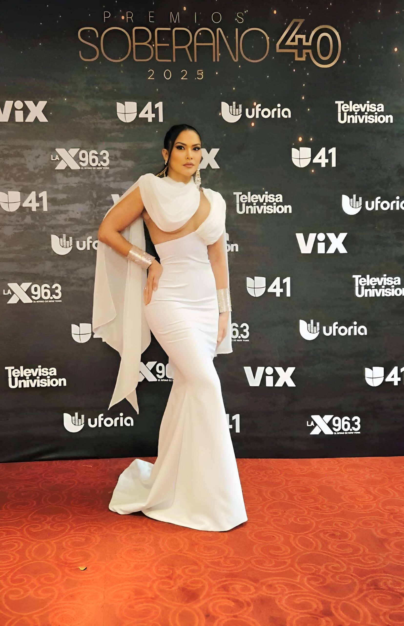 Dessireé Richard brilla en la alfombra soberana