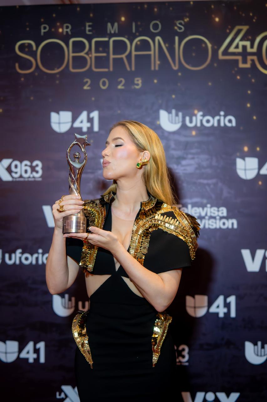 Ivana Gavrilovic consolida sus 15 años de trayectoria con el Premio Soberano