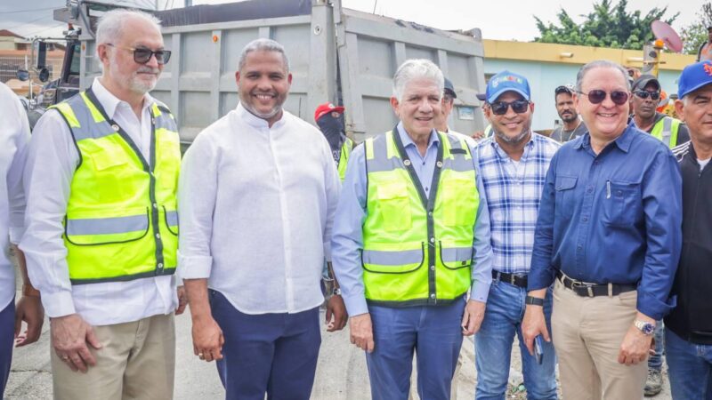 MOPC presenta avances en Plan de Pavimentación