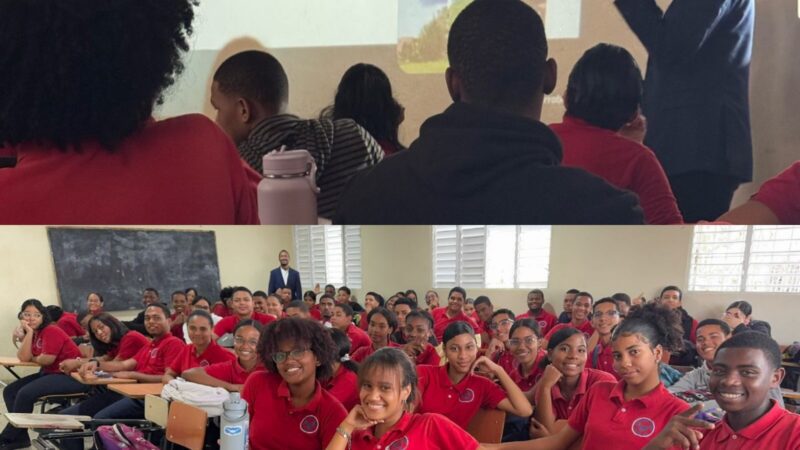 Adolescentes aprenden a detectar fraudes digitales y proteger su identidad en internet