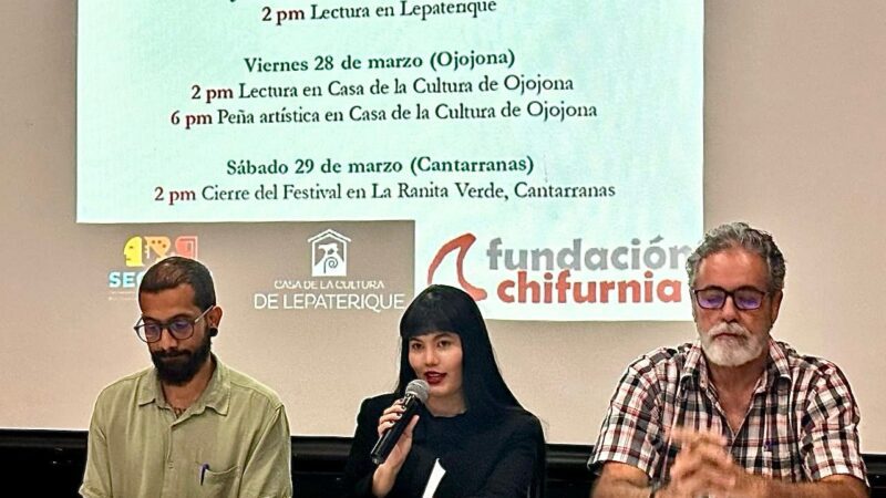 La poeta Indhira Itsuki representa a la República Dominicana en Festival Internacional