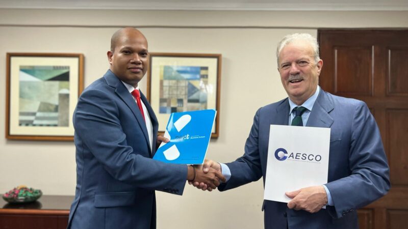 CAESCO y NEXT EDUCACIÓN se unen para llevar formación internacional de alto nivel a República Dominicana