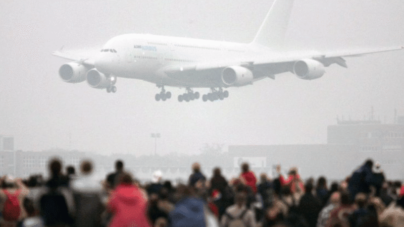 Veinte años del primer vuelo del Airbus A380, el avión de pasajeros más grande del mundo