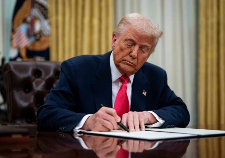Trump anuncia que EEUU reanudará las negociaciones con Irán la próxima semana