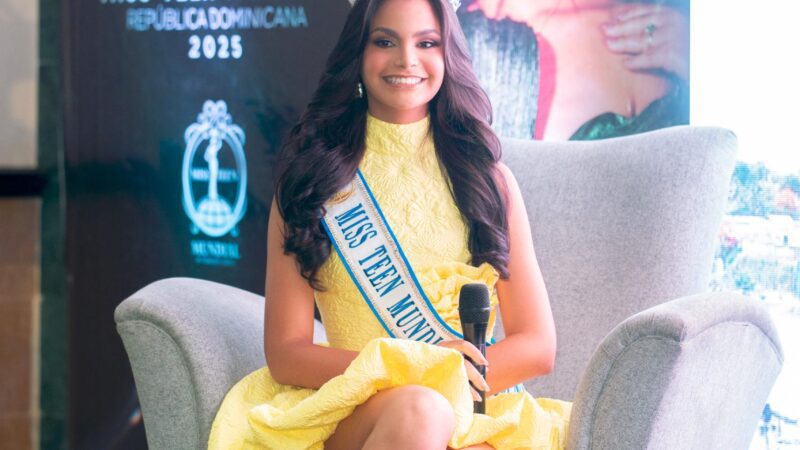 Cristy Baret, Miss Teen Mundial RD, se despide rumbo a El Salvador