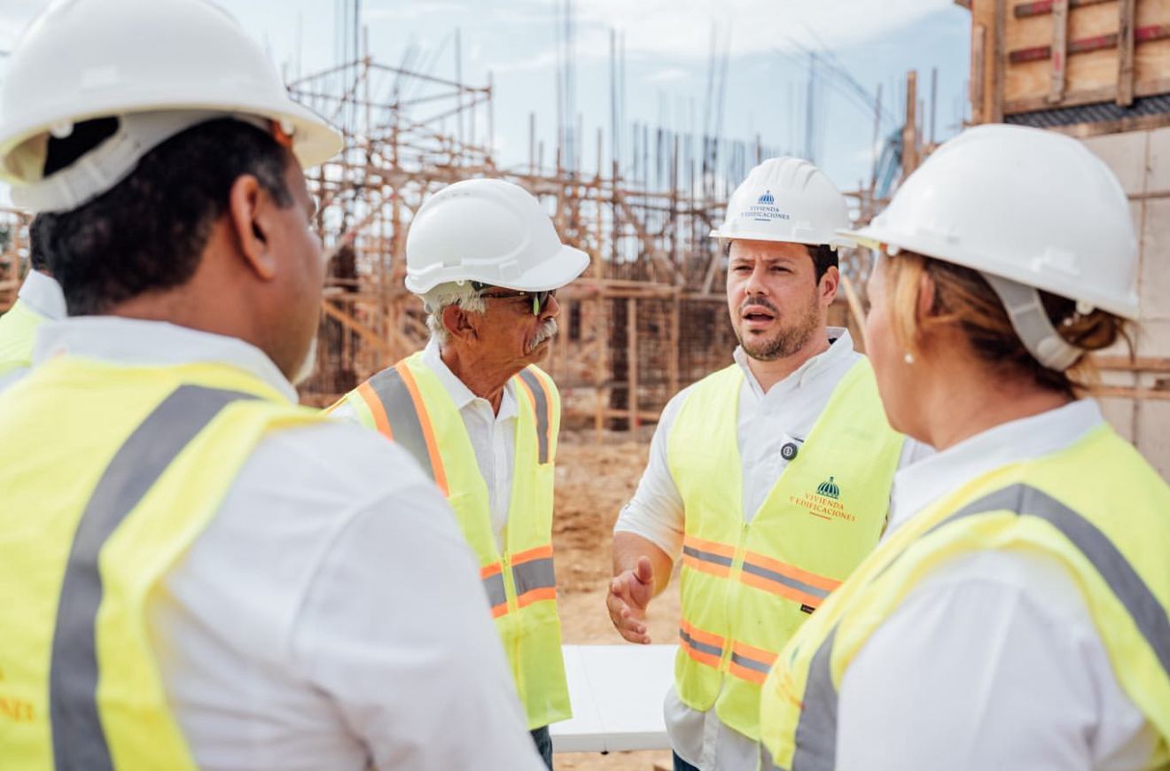 Auditoría de la Cámara de Cuentas certifica transparencia y cumplimiento en manejo de fondos del MIVED