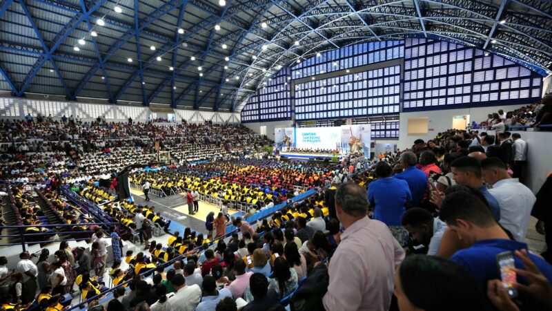 UASD gradúa a 1,577 profesionales en La Romana durante acto solemne de la región Este, en el marco del 162 aniversario de la Restauración